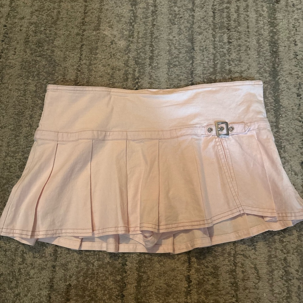 BDG White Pleated Skater Mini Skirt